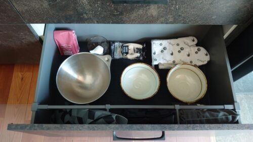キッチンハウスのカップボード